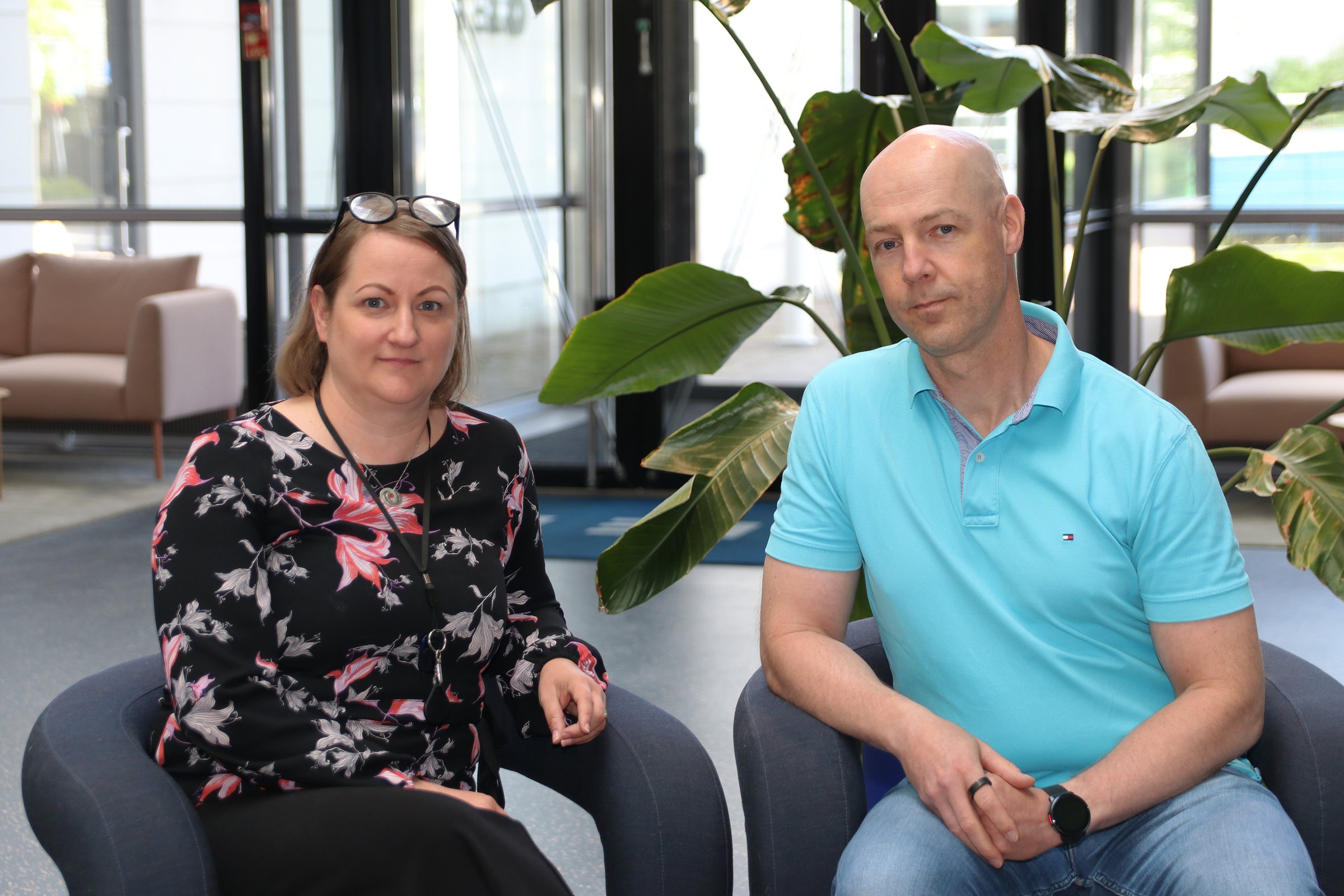 “The Finnish Transport Infrastructure Agency’s project brought us a lot of new work. The electrical and automation technicians hired with recruitment support are tasked with assisting field technicians and commissioning lighting control equipment,” say HR and Quality Manager Katriina Dunn and Service Director Riku Åkerblom.