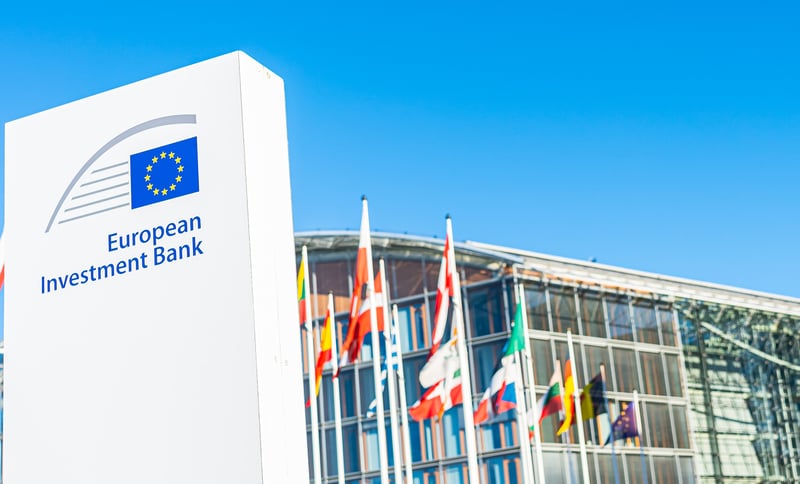 Euroopan Investointipankki myöntää lainaa ja toimii takaajana